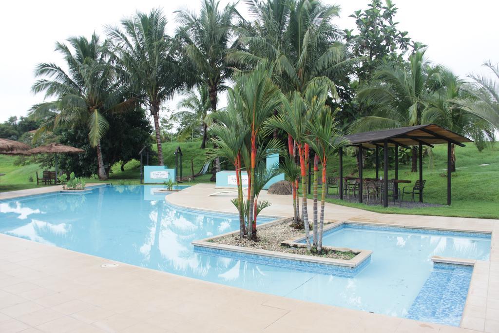 Hotel Vista Lago Сантьяго Экстерьер фото