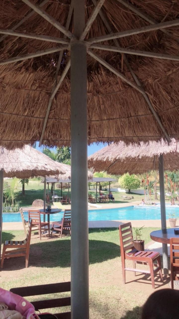 Hotel Vista Lago Сантьяго Экстерьер фото